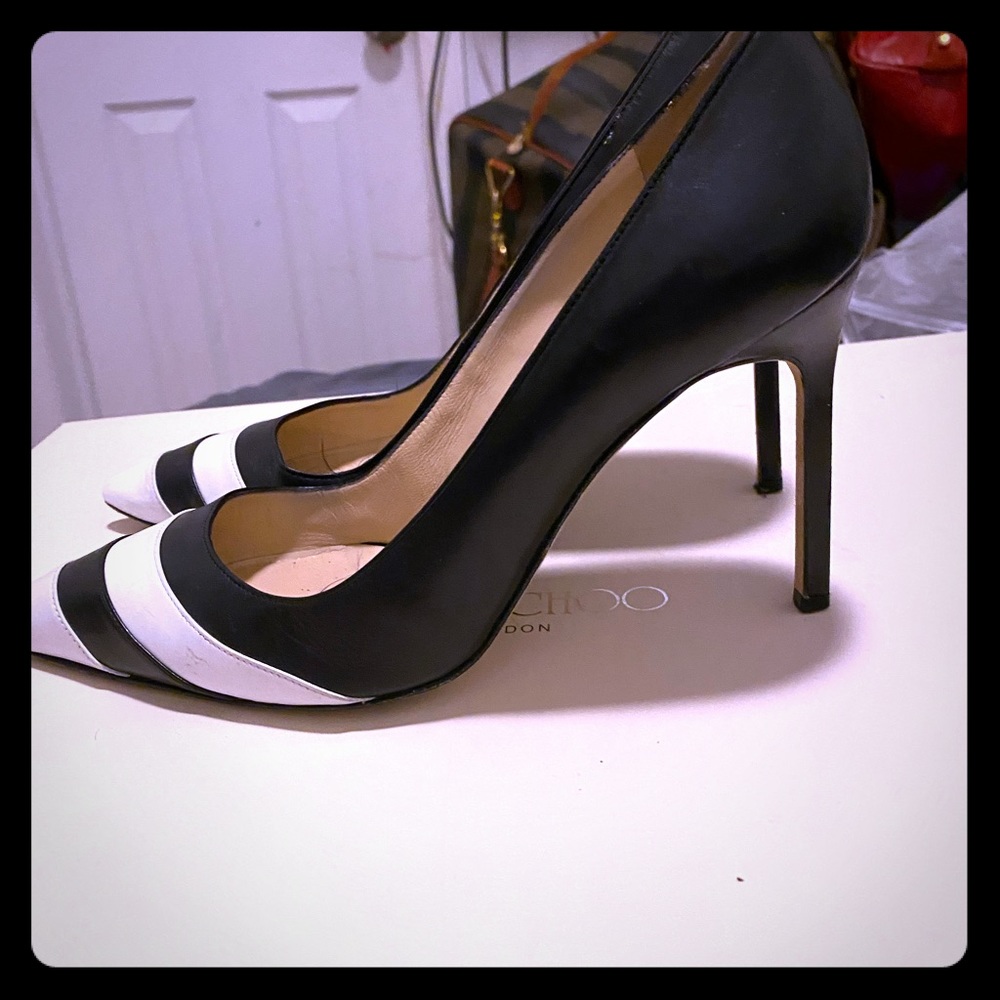 Manolo blahnik bb105 black and white pumps
